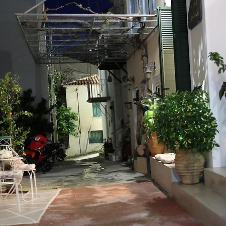Cane'S Family Guest House Plomari Exterior foto