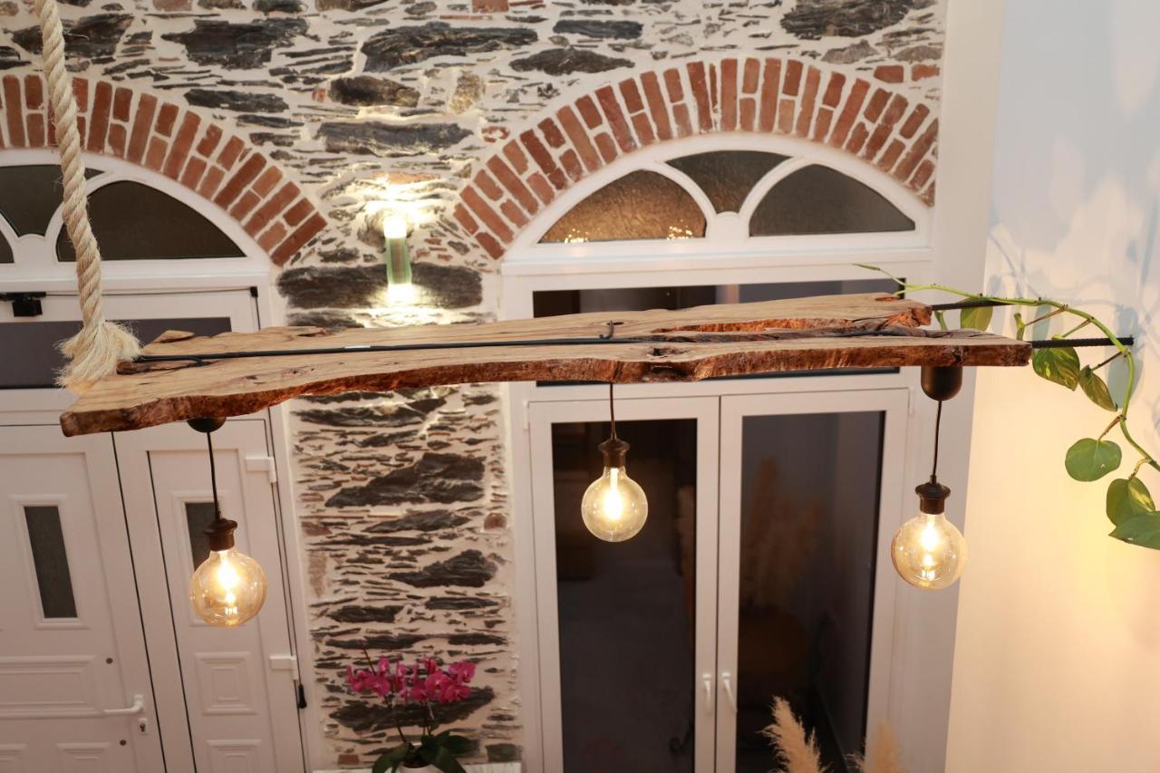 Cane'S Family Guest House Plomari Exterior foto