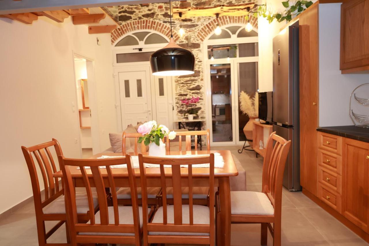 Cane'S Family Guest House Plomari Exterior foto
